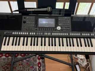 Proff, workstation Yamaha sr970S
