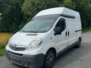 Opel vivaro 