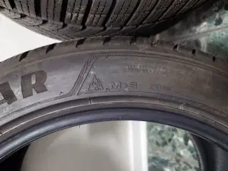Goodyear Ultragrip performance+ 245/45-18" 7mm møn