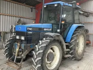 New Holland 7740 kun kørt 4.600 timer