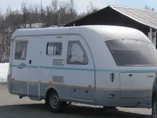 Hymer Future 430 - 480 købes!!