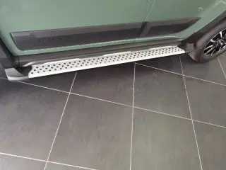 Sidesteps Dacia Duster 2
