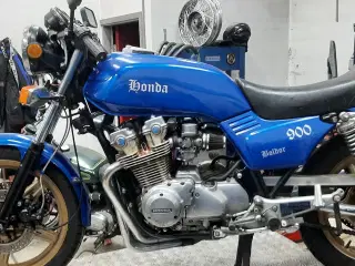 Honda cb 900f
