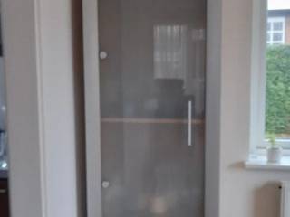 Vitrine-Glas skab
