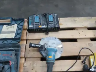 Vinkelsliber MAKITA DGA900