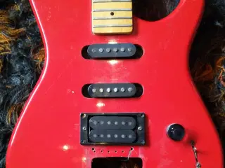 Washburn G-Junior til renovering/dele