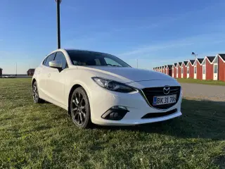 Mazda 3 2.0 120 hk
