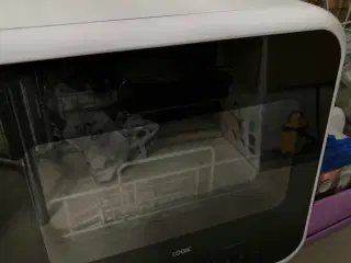 Logik bordopvaskemaskine