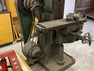 Metal fræser 