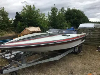 SPEEDBÅD, 7 m l