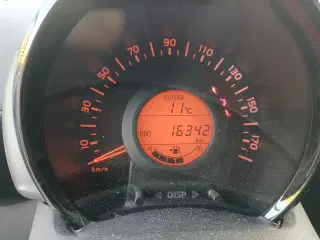 Citron C1 . kun kørt 16.500 km. Som ny !
