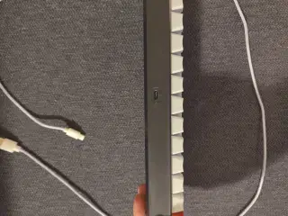 Cepter Khan Neo Mini gaming tastatur