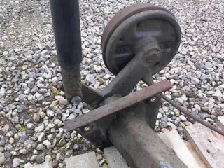   Alko Aksel 1300 Kg.