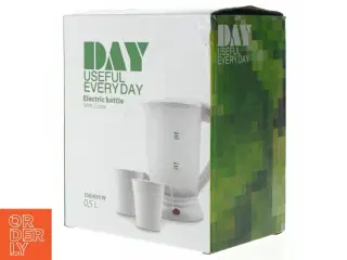 Elkedel med 2 kopper fra Day (str. Kapacitet 0, 5 liter str 19 x 15 x 11 cm)