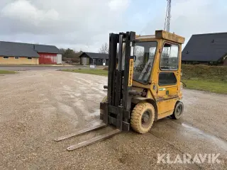 Truck Mitsubishi FG 25 T