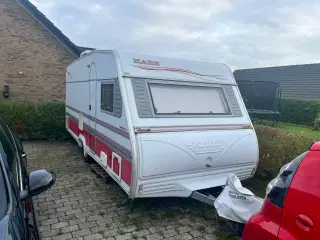 2004 - Kabe SMARAGD XL