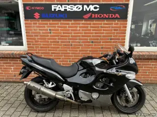 Suzuki GSX 750 F