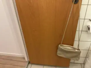 Hanson’s beige læder taske 