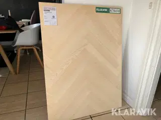 Parketgulv HARO Trend Sildebensmønster lysehvid ask – 148 m²