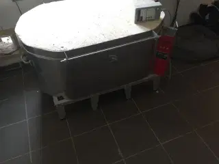 Glasovn til salg.