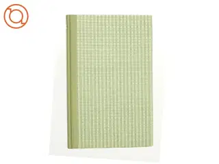 Skjult fjende af Helen Macinnes