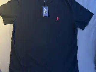 Ralph Lauren T-shirt sælges