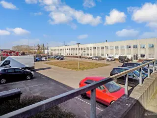 Flot og fleksibel ejendom på Industrivej 51 i Roskilde til kontor.