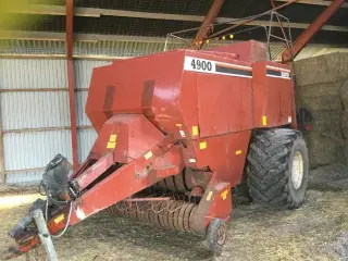 Hesston 4900