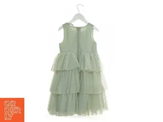 Kjole fra H&M (str. 134 cm)