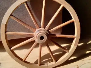 Antik Vognhjul lille 35 cm sælges