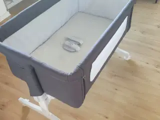 BabyTrold Bedside crib 