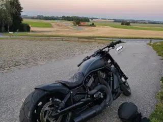 Harley Davidson night rod speciel 