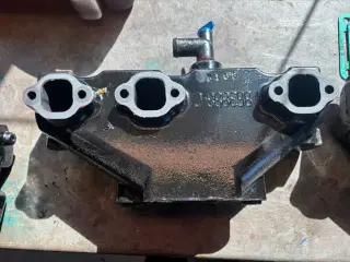 Mercuser v6 manifold og Elbow