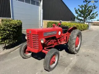 IH B275