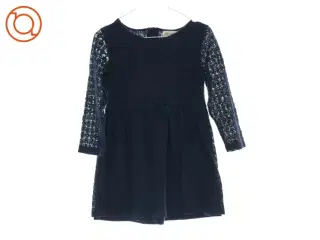 Kjole fra H&M (str. 110/116)