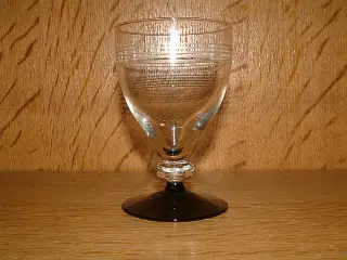 Gratis Drikke glas mange forsk. størrelser.
