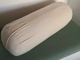 Yoga pølle