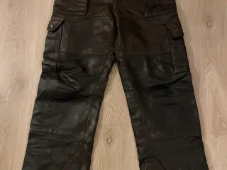 Harkila læderbukser str. 48