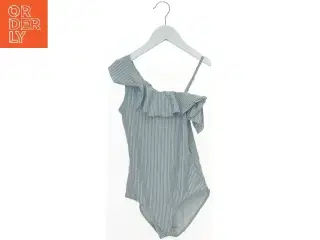 Badedragt med flæser fra H&M (str. 140)