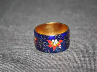 Cloisonne servietholder til Jul D 3,5 cm, B 2 cm.