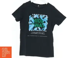 Sort T-shirt med tryk fra Name It (str. 134)