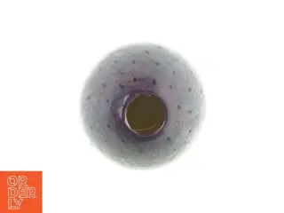Vase i lilla med prikker