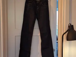 Lee jeans str. 28