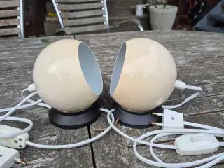 Flødefarvede magnetlamper 