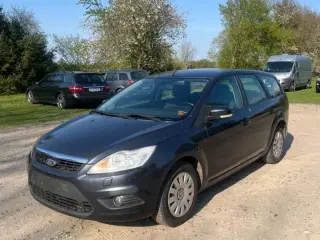 Ford Focus 1,6 Trend stc.