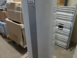 Varmtvandsbeholder (139 L) METRO THERM