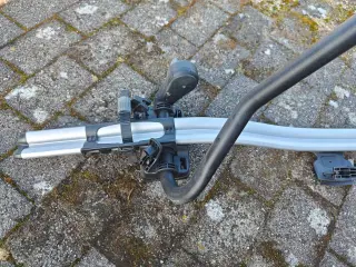 Thule cykelholder til tagbøjler