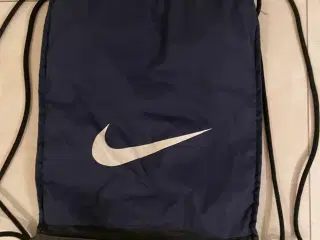 Nike skopose med flere rum