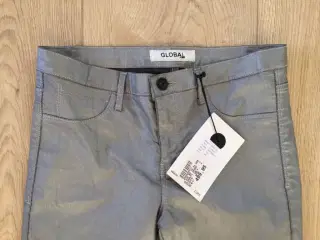 *Nye* GLOBAL jeans str. XS