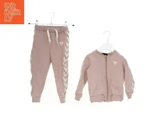 Sæt børnetøj(2 stk.) fra Hummel (str. 92 cm)